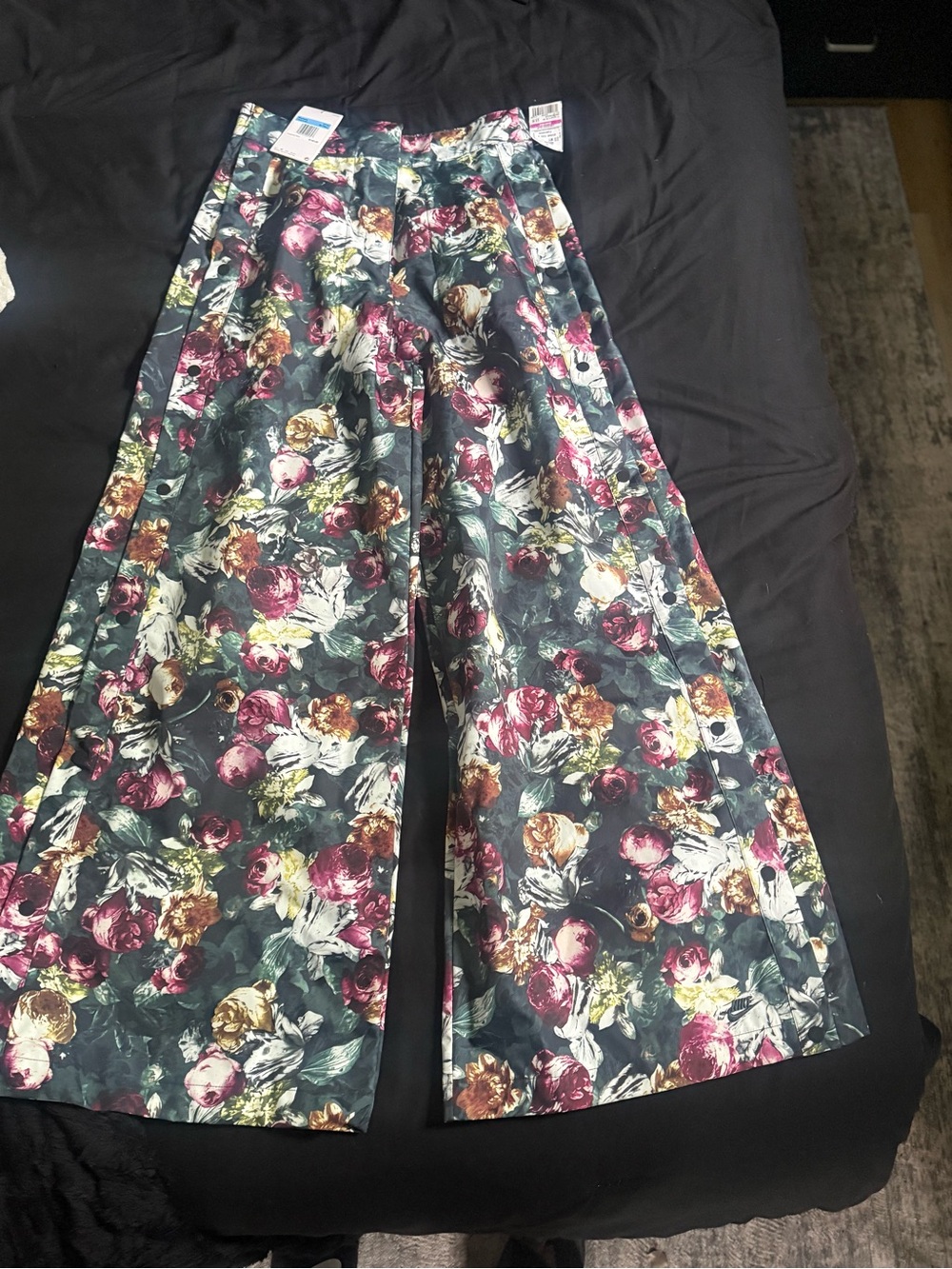 Nike Floral Wide-Leg Kids Pants - Green, Burgundy, Gold